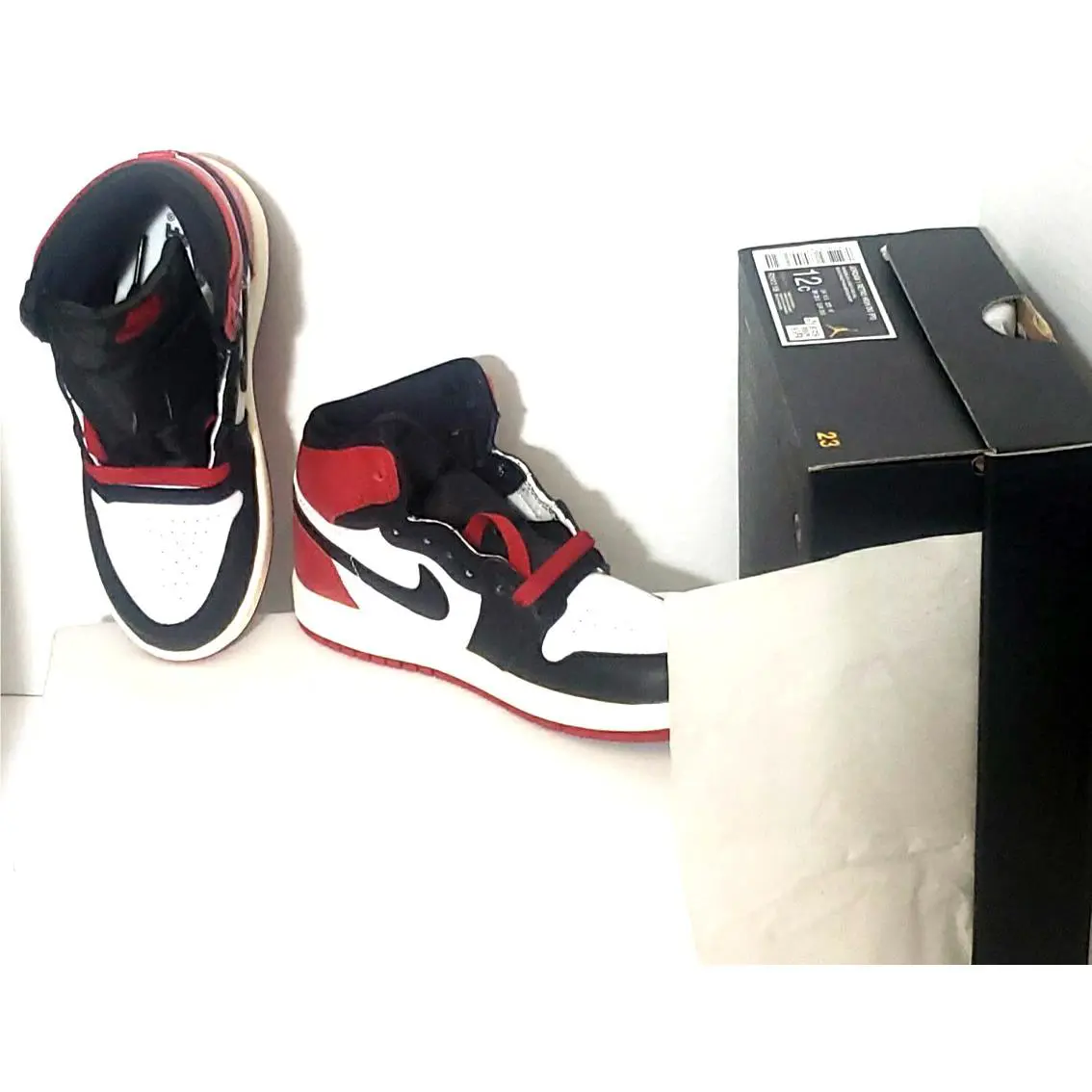 Nike shoes - Jordan 1 - black red white 5