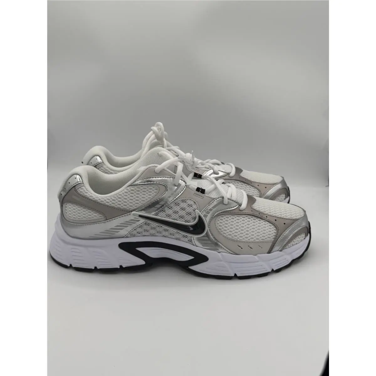 Nike shoes - Nike V5 RNR - RNR - HJ5228-104 - White (UPC: 0198480932987) 5