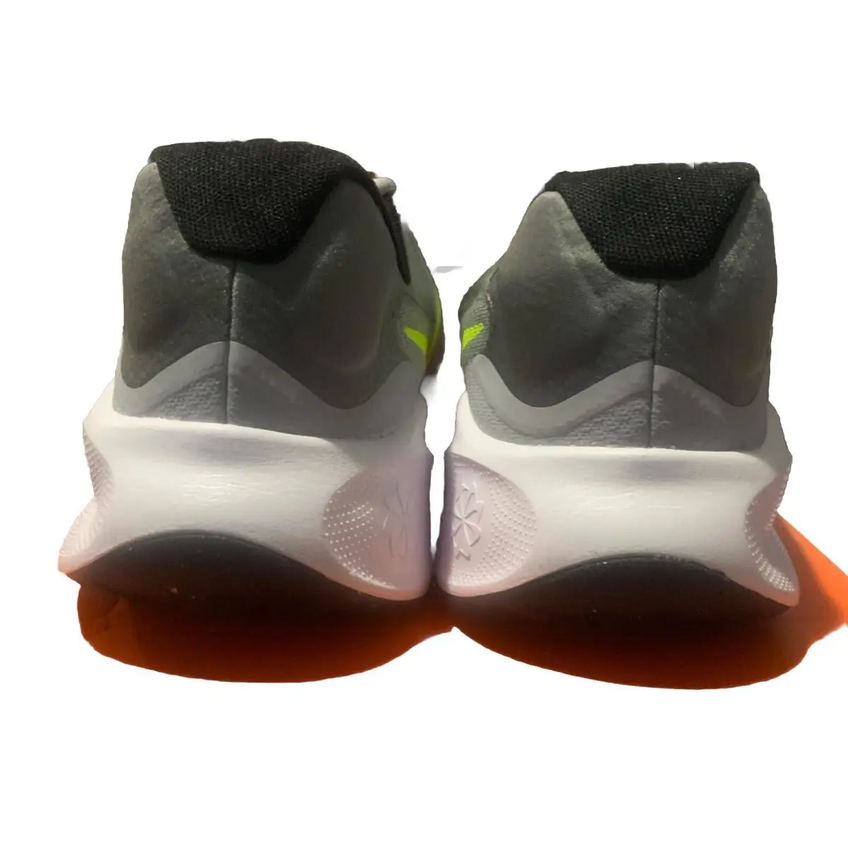 Nike shoes - Nike 7 - Wolf Grey/Volt-Smoke Grey 3