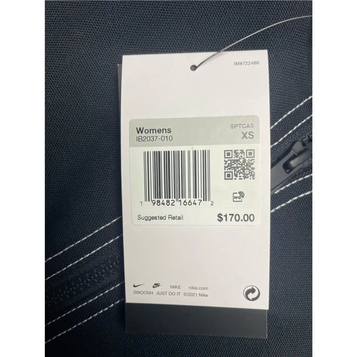 Nike clothing - Nike Sportswear Oversized Graphic Cargo Jacket - IB2037-010 - Black, Manufacturer: Black/Summit White (UPC: 198482105938) 2