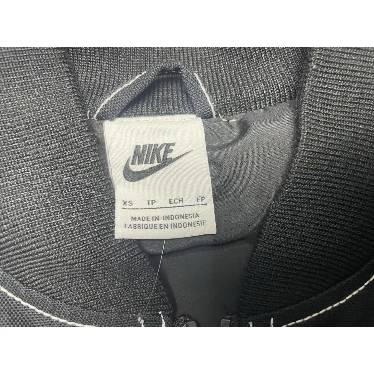 Nike clothing - Nike Sportswear Oversized Graphic Cargo Jacket - IB2037-010 - Black, Manufacturer: Black/Summit White (UPC: 198482105938) 3