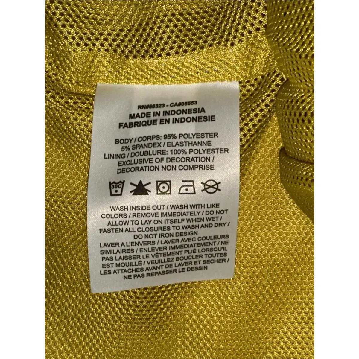 Nike clothing - NA - Yellow 4