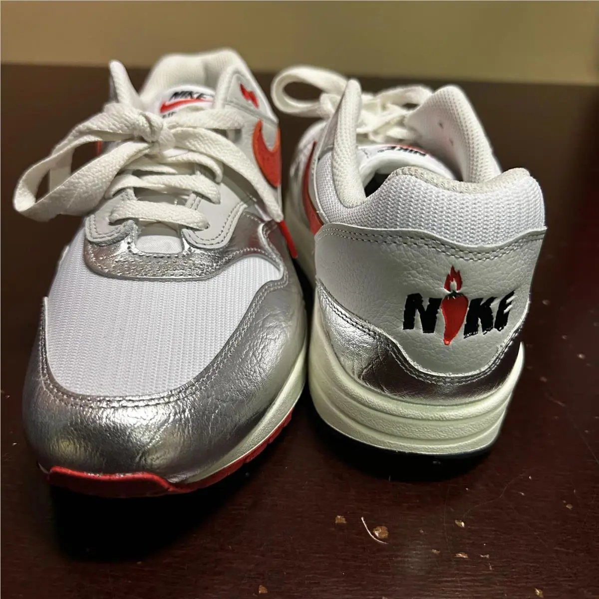 Nike shoes - Red 5
