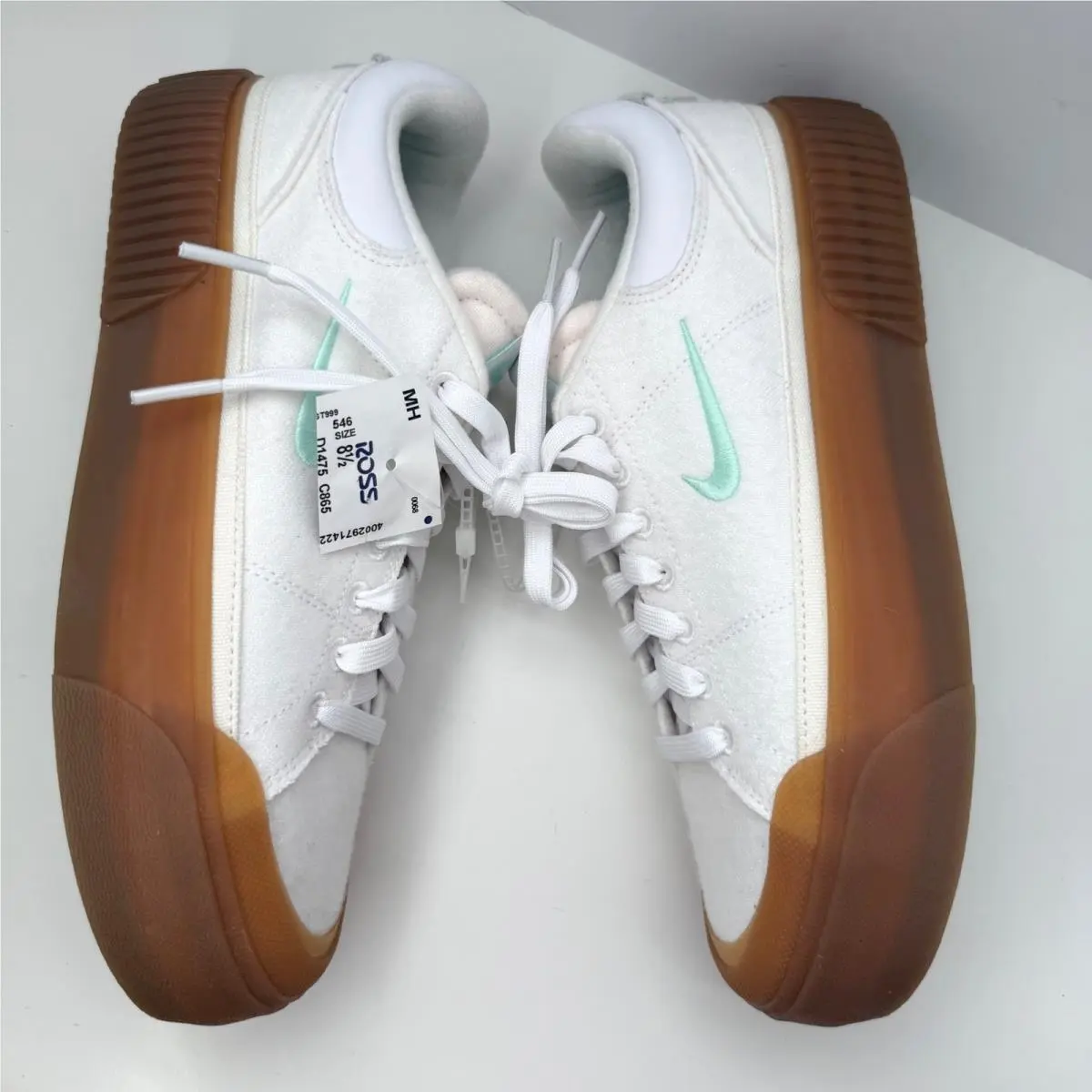 Nike shoes - White 1