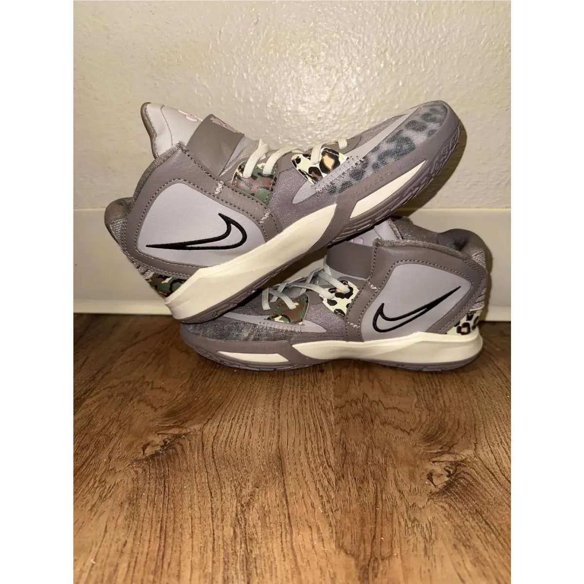 Nike shoes - Tan 9