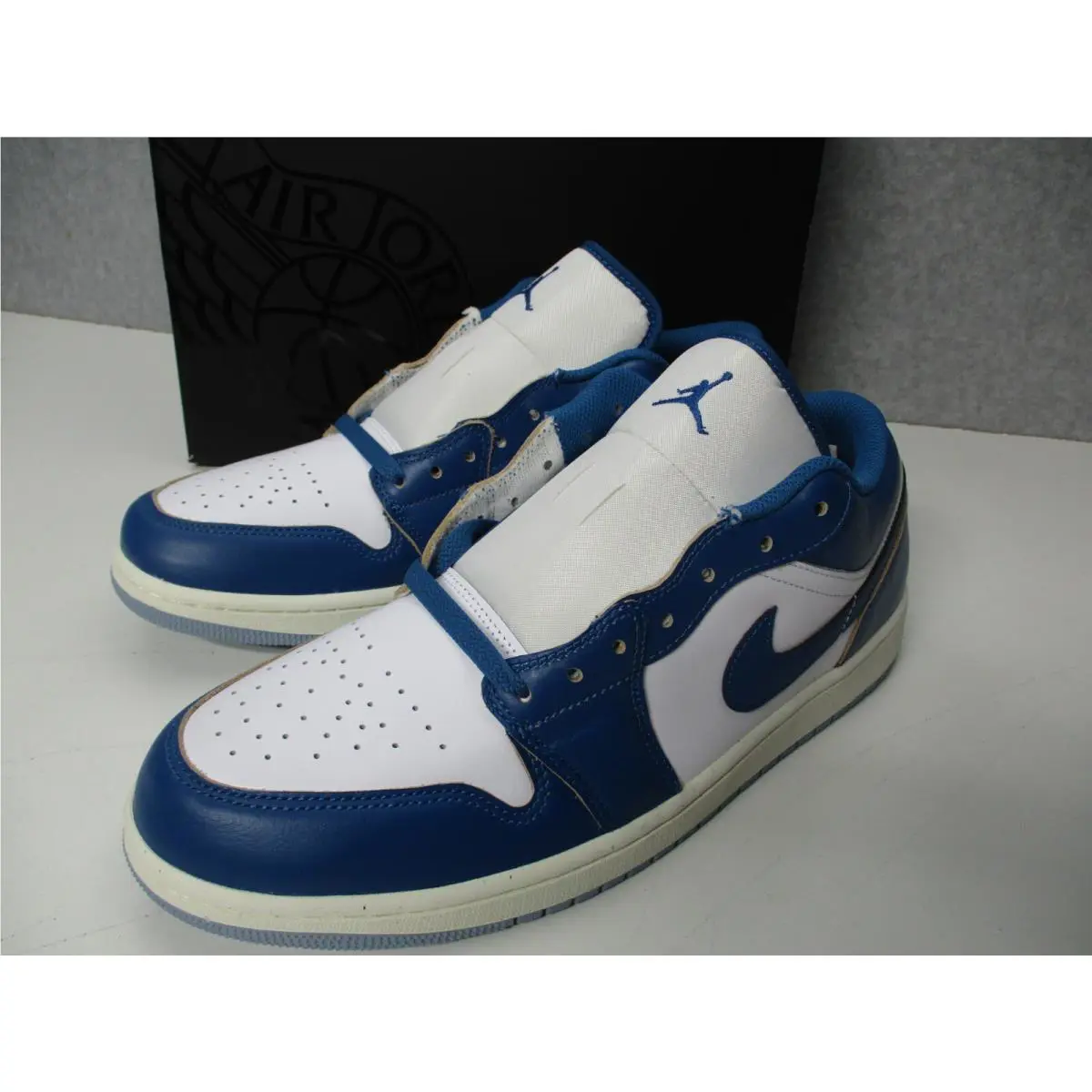 Nike shoes - Nike Air Jordan 1 - Air - Blue 1