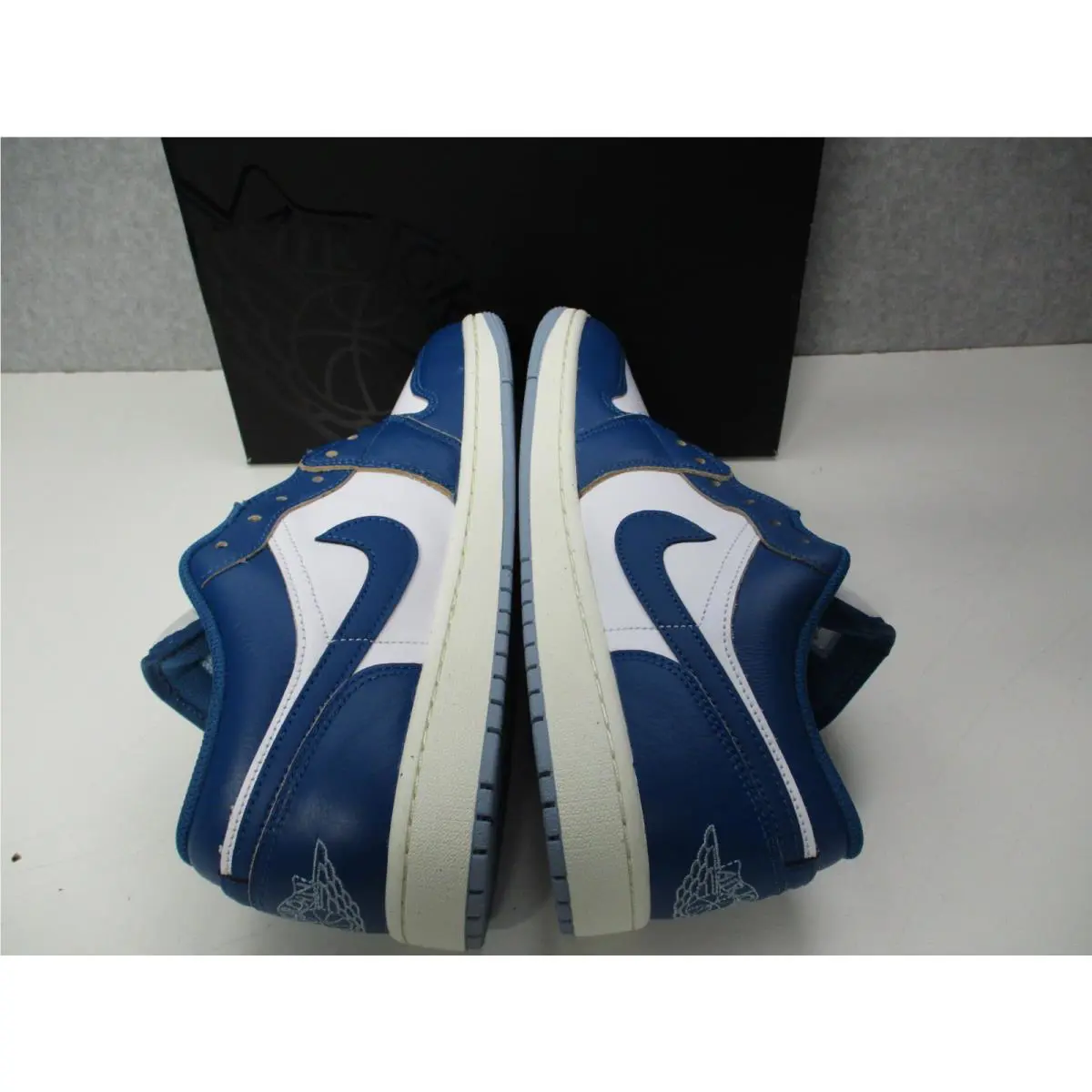 Nike shoes - Nike Air Jordan 1 - Air - Blue 4