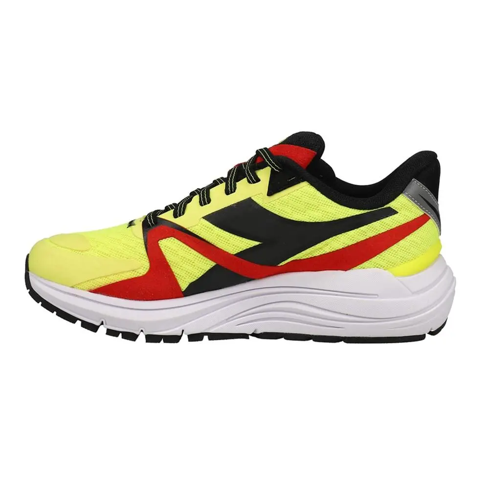 Diadora shoes - diadora Mythos Blushield 8 Vortice Running - 179087-D0273 - Yellow 6