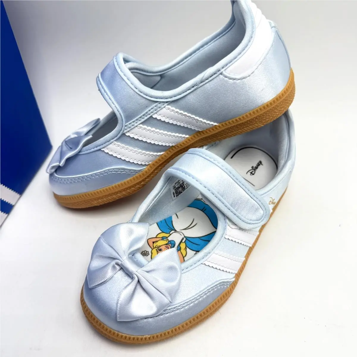 Adidas shoes - adidas samba Jane C - samba Jane - Crystal Sky/Cloud White/Gum 4