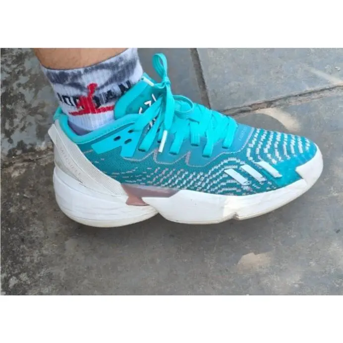 Adidas shoes - adidas D.O.N. Issue - Issue - HR0718 - Green 3