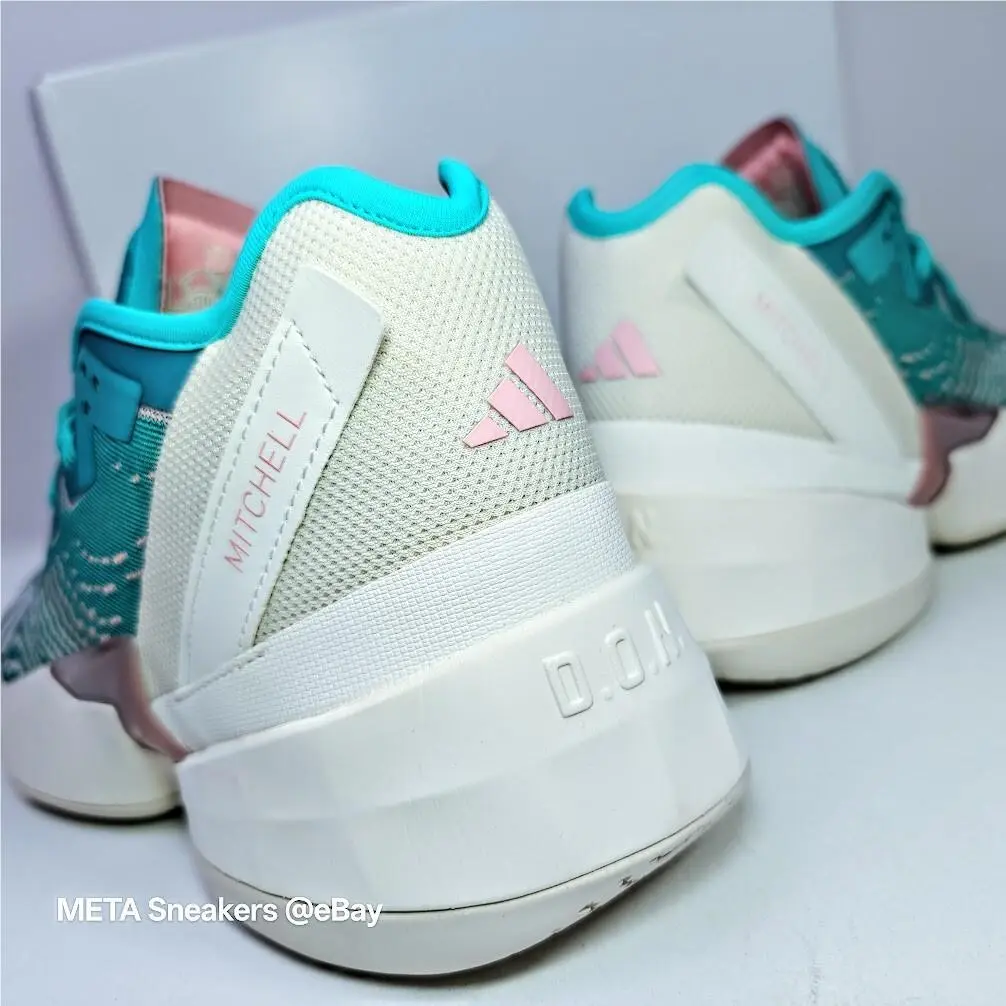 Adidas shoes - adidas D.O.N. Issue - Issue - Hr0718 - Semi Mint Rush/Wonder Mauve/Off White 3