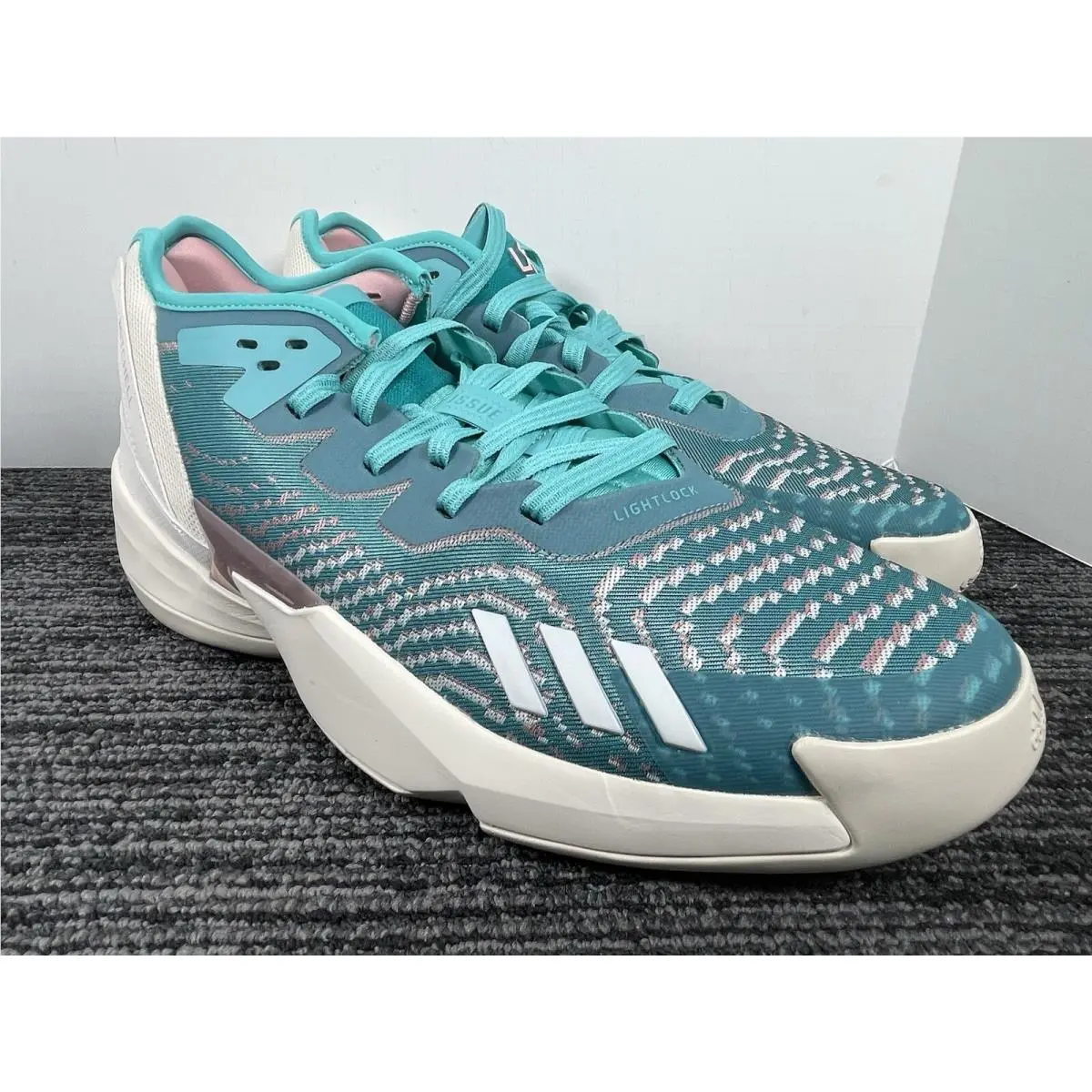 Adidas shoes - adidas D.O.N. Issue - Issue - HR0718 - White 9