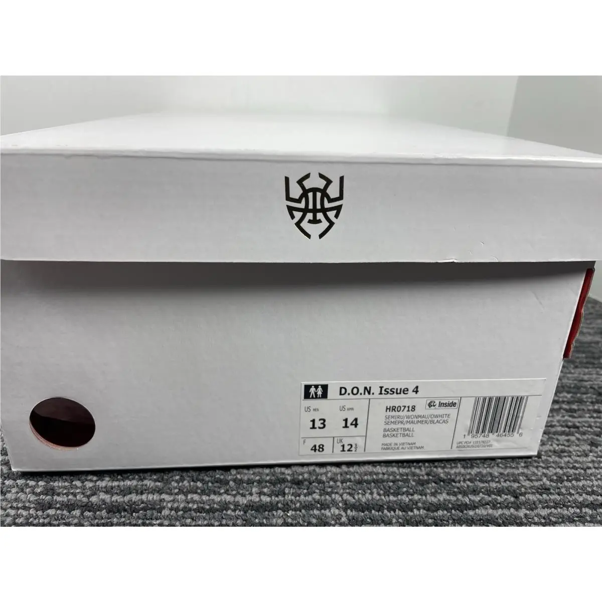 Adidas shoes - adidas D.O.N. Issue - Issue - HR0718 - White 15