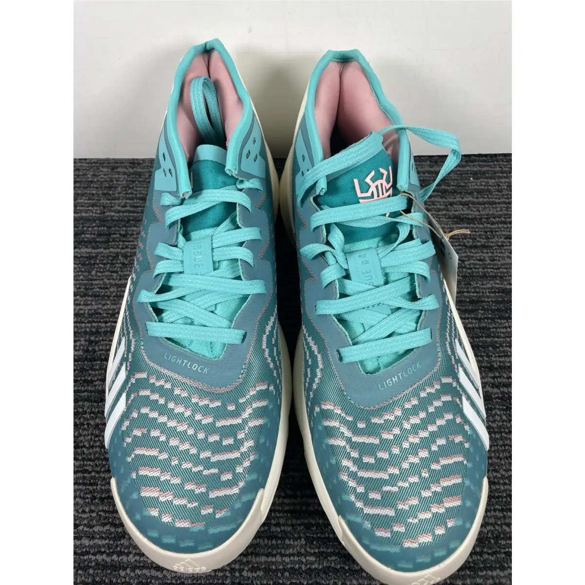 Adidas shoes - adidas D.O.N. Issue - Issue - HR0718 - White 1