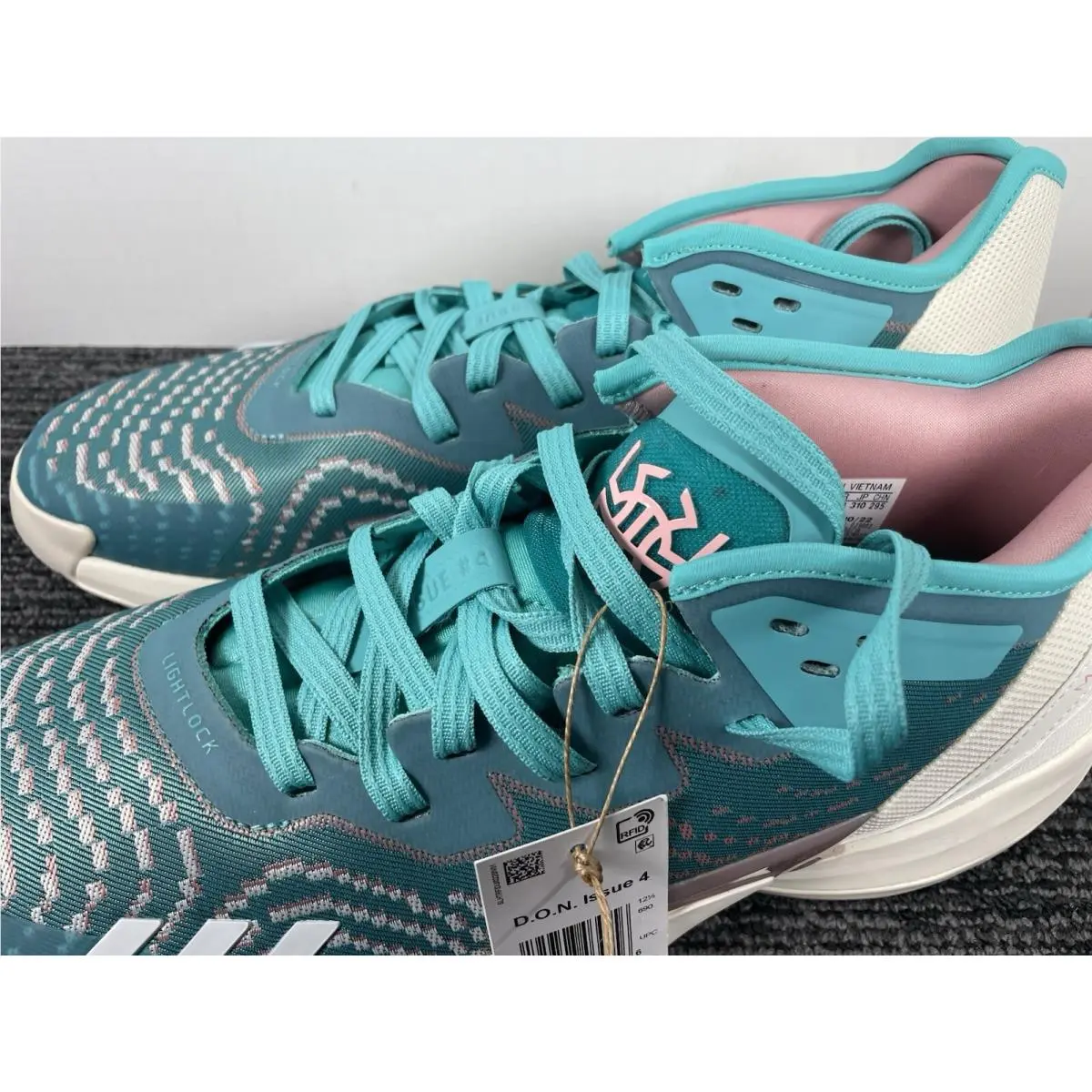 Adidas shoes - adidas D.O.N. Issue - Issue - HR0718 - White 6