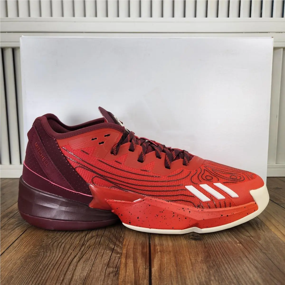 Adidas D.o.n. Issue 4 Mens Sz 13.5 Red Mitchell Basketball Sneakers Shoes HR0725