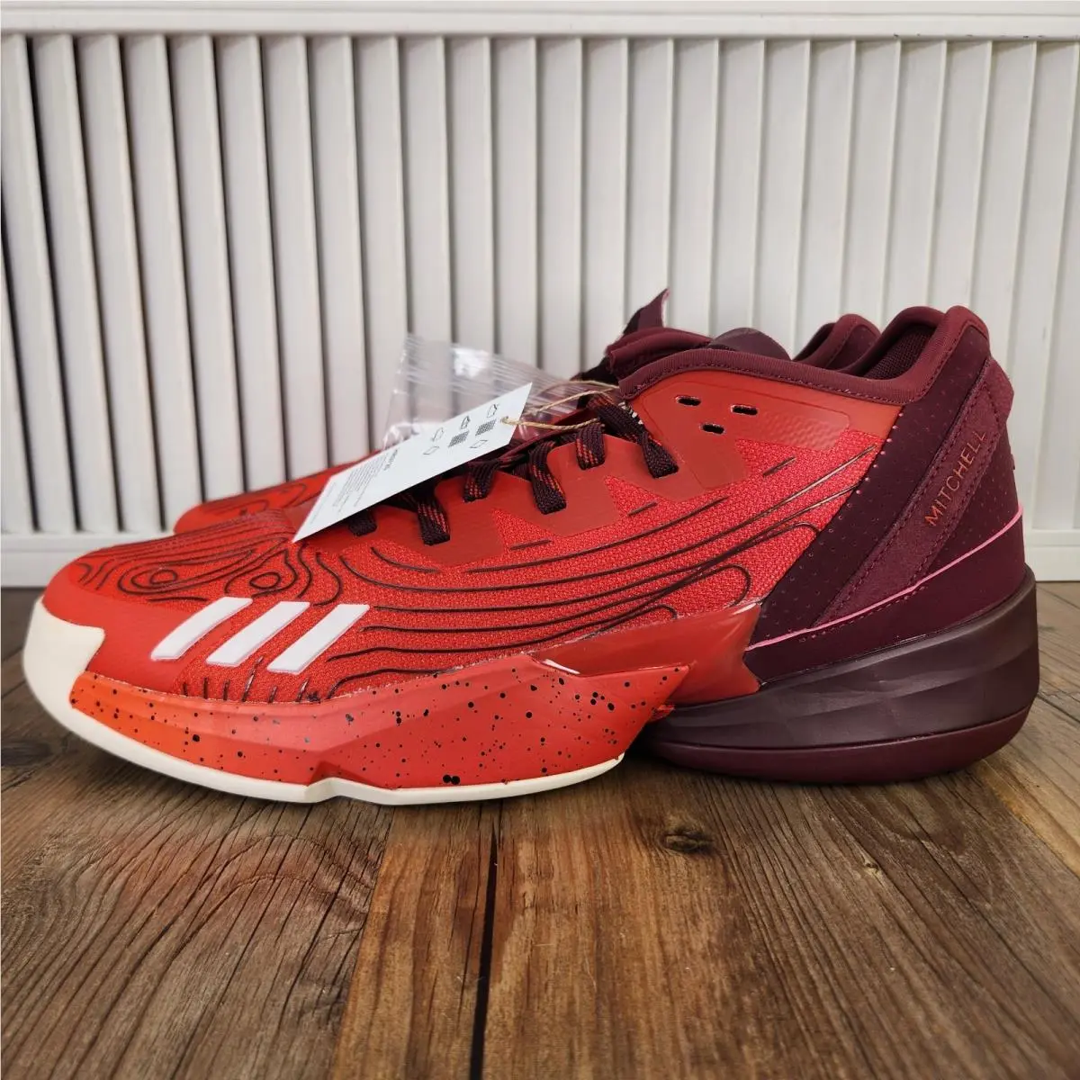 Adidas shoes - adidas D.O.N. Issue #4 - Issue - HR0725 - Red 2