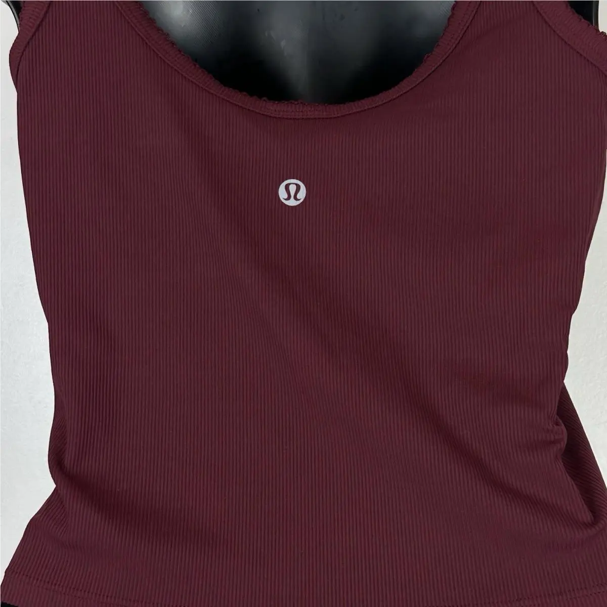 Lululemon clothing - Red 7
