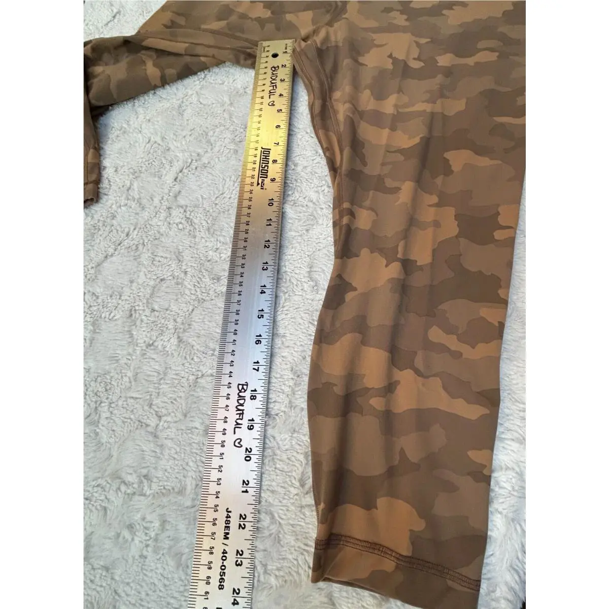 Lululemon clothing - Beige 5
