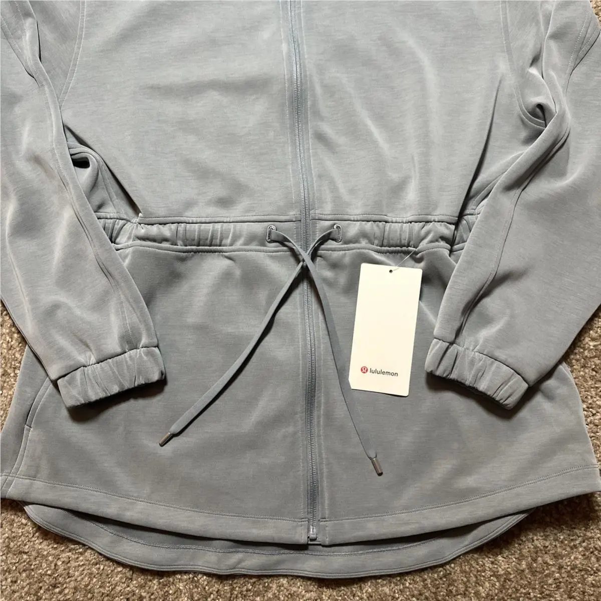 Lululemon clothing - Blue 1
