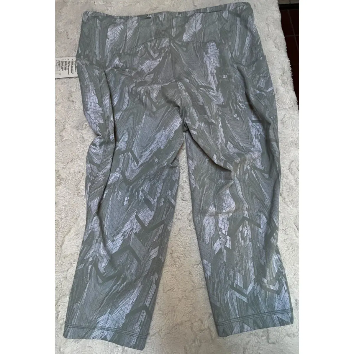 Lululemon clothing - Gray 6