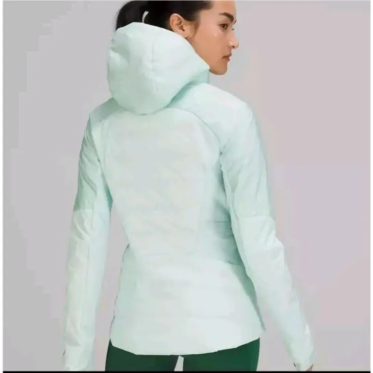 Lululemon clothing - Green 3