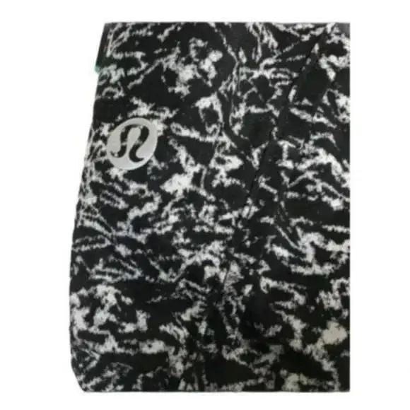 Lululemon clothing - Black 2