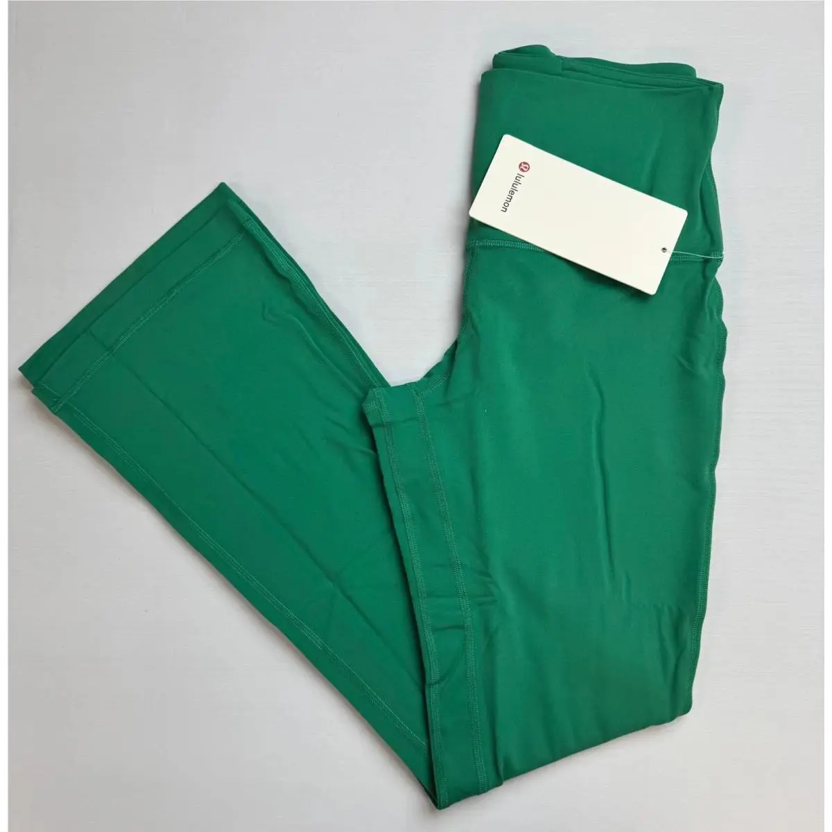 Lululemon clothing - Cascadia Green 1