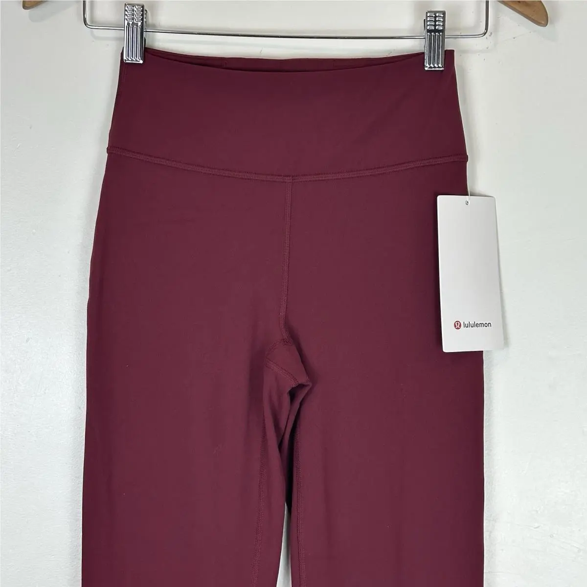 Lululemon clothing - Red 0