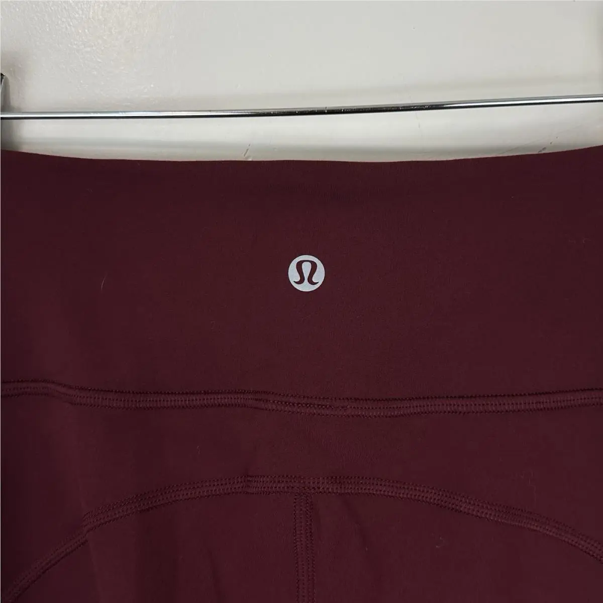 Lululemon clothing - Red 5