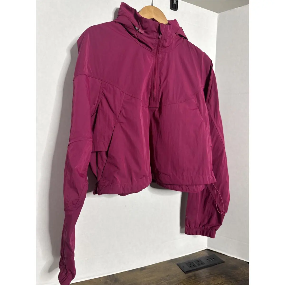 Lululemon clothing - LW4CABS - Dark Fuschsia 1