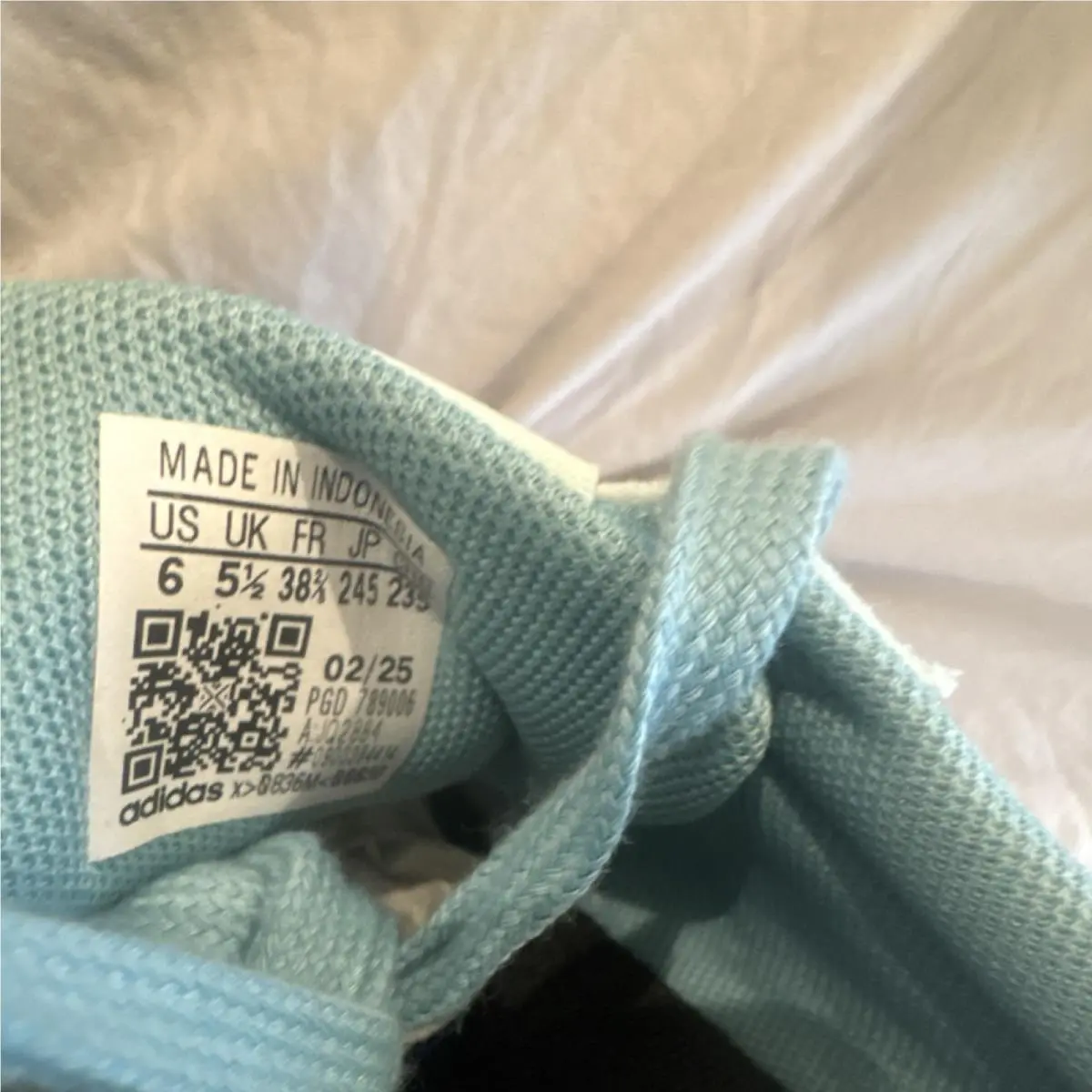 Adidas shoes - Run 70s 2.0 J - Run - JQ2884 - Light Blue, Pink, White 3