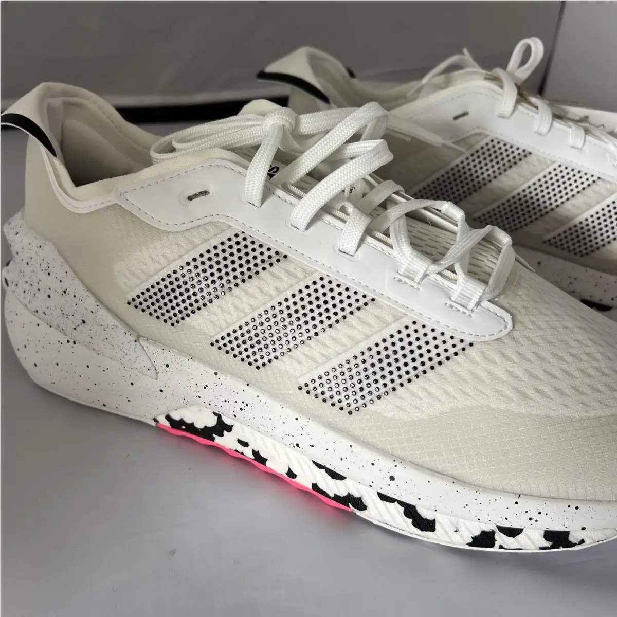 Adidas shoes - adidas Avryn - Avryn - White 1