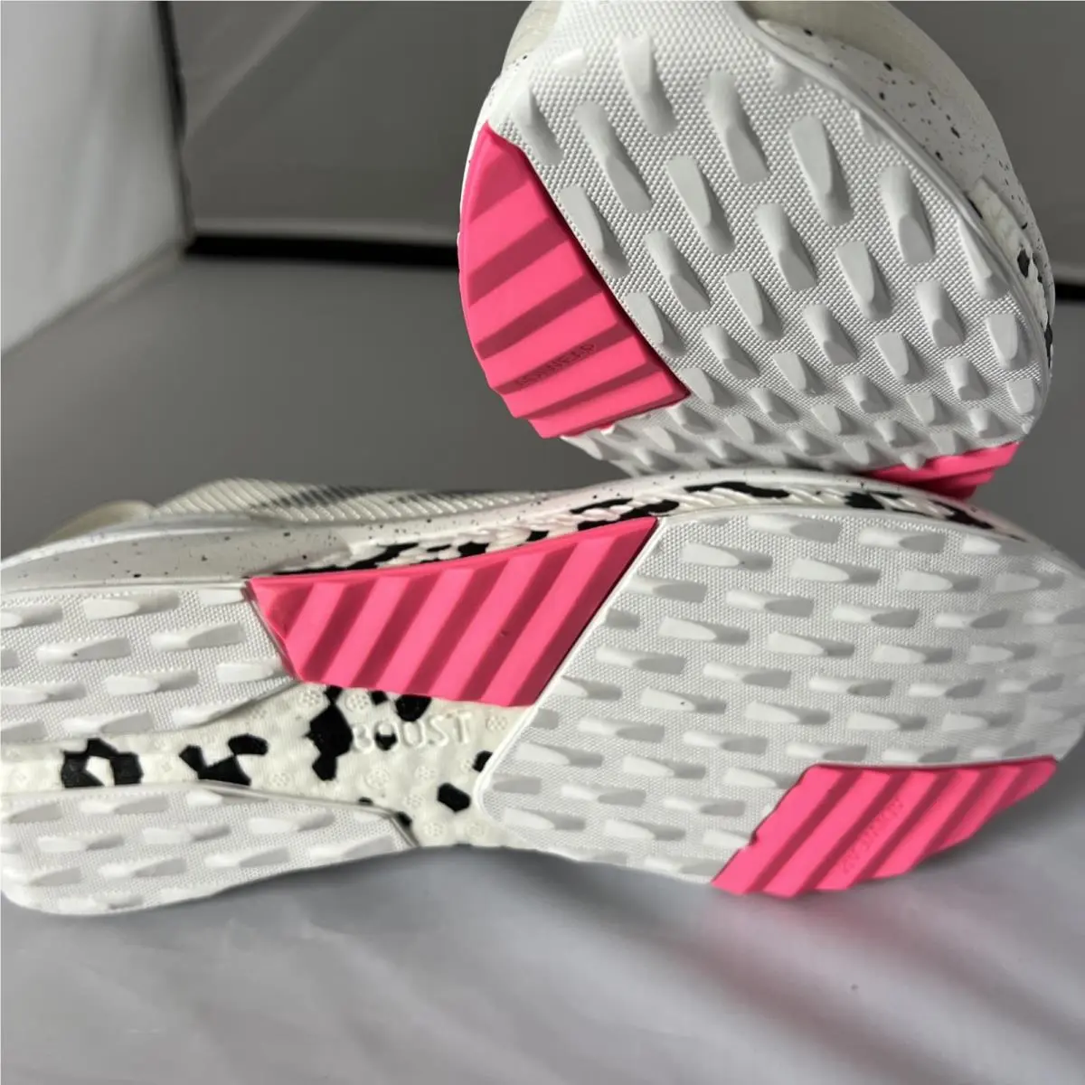 Adidas shoes - adidas Avryn - Avryn - White 6