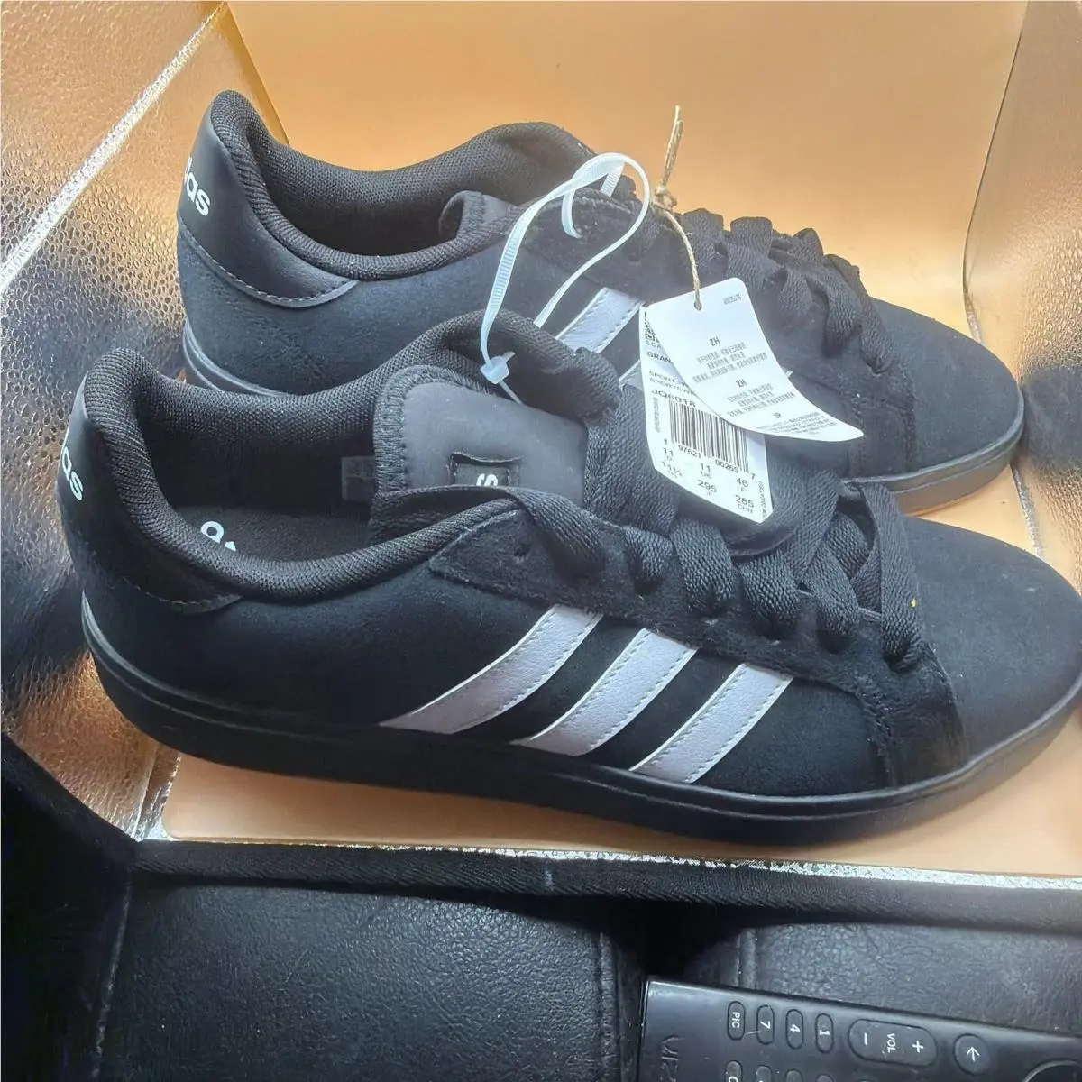Adidas shoes - Grand Court Alpha `00s - Grand Court Alpha - JQ6018 - Black 2