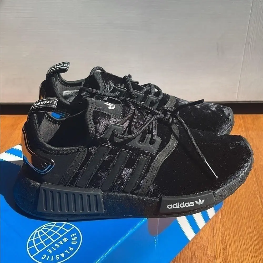 Adidas shoes - Black 2