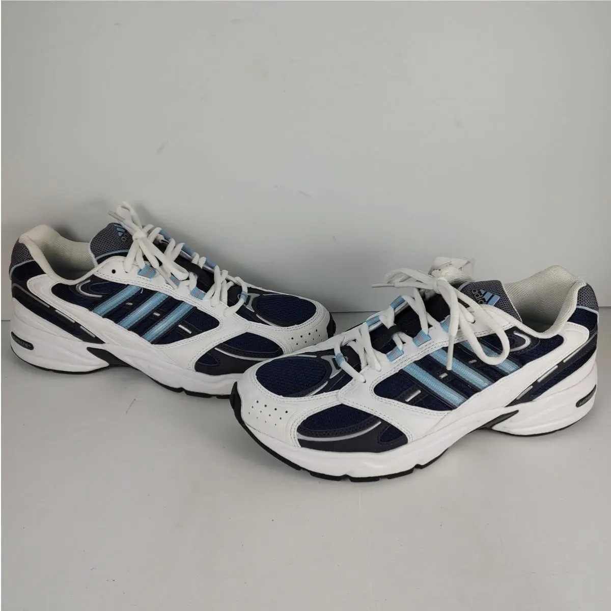 Adidas shoes - White 0