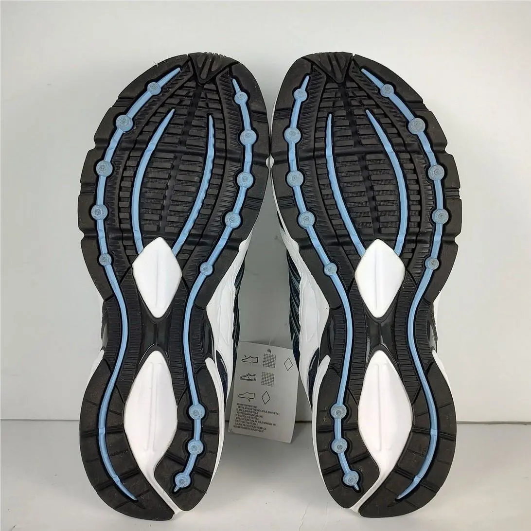 Adidas shoes - White 6