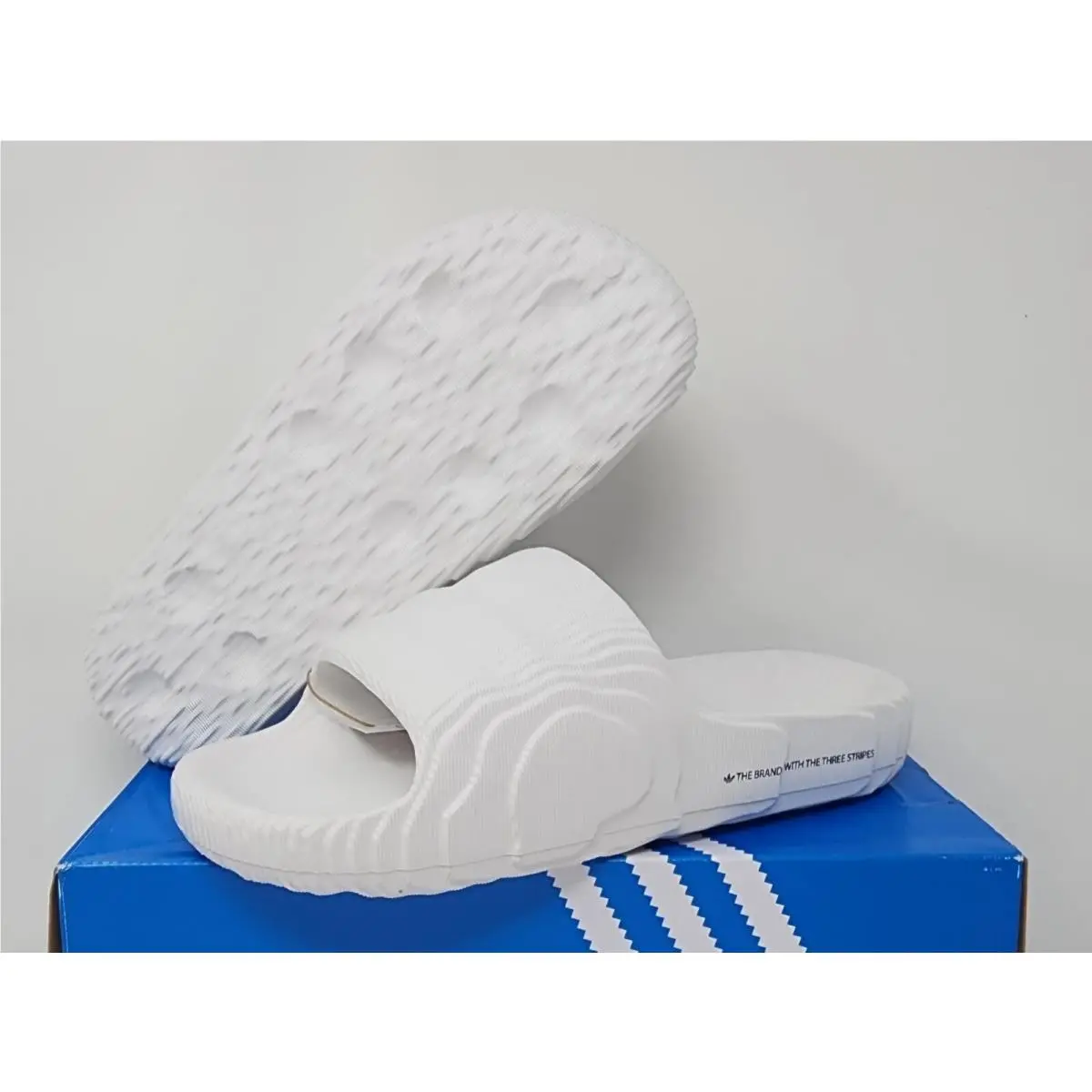 Men`s Size 8 Adidas Originals Off White Adilette 22 Slide HQ4672
