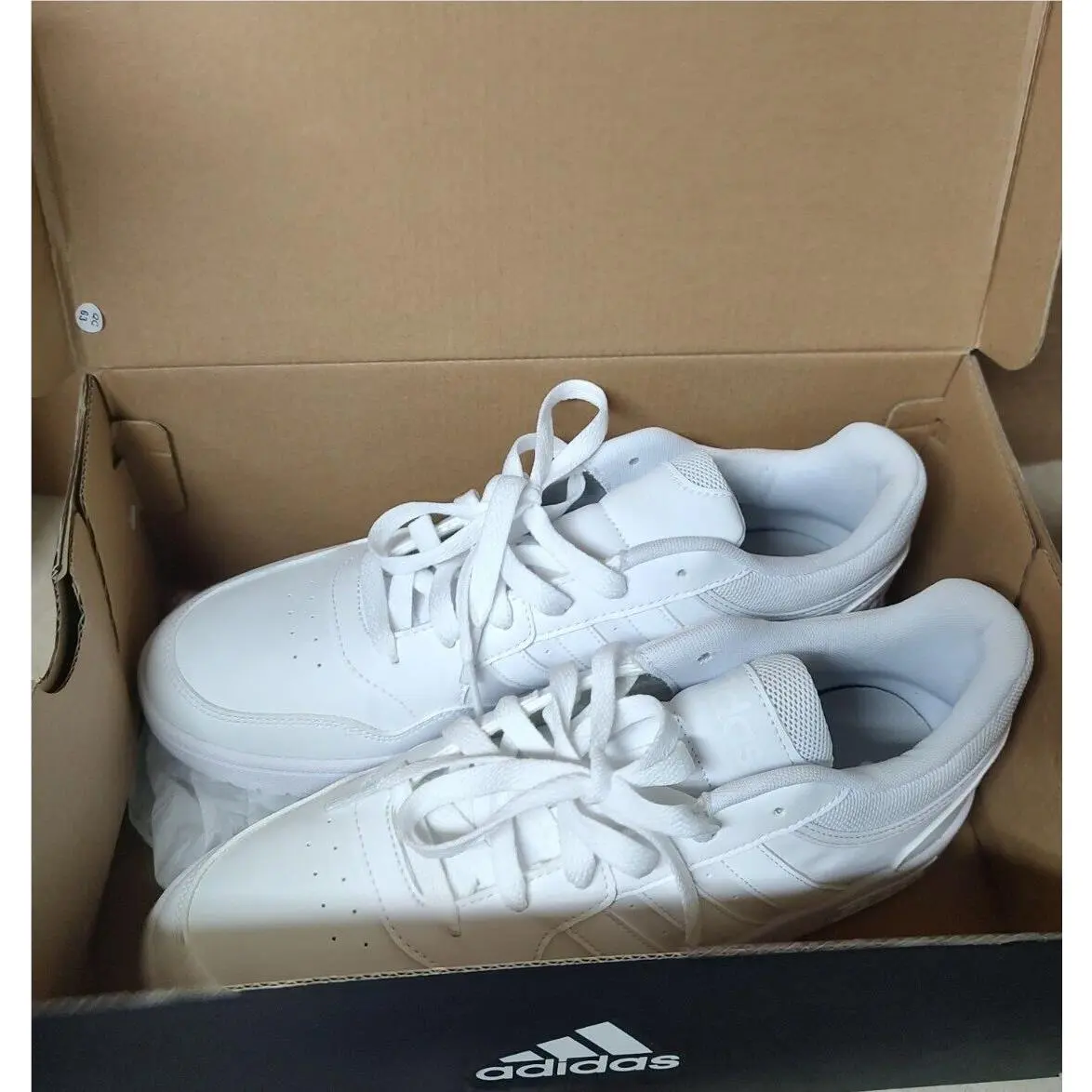 Adidas shoes - White (UPC: 195740024864) 1