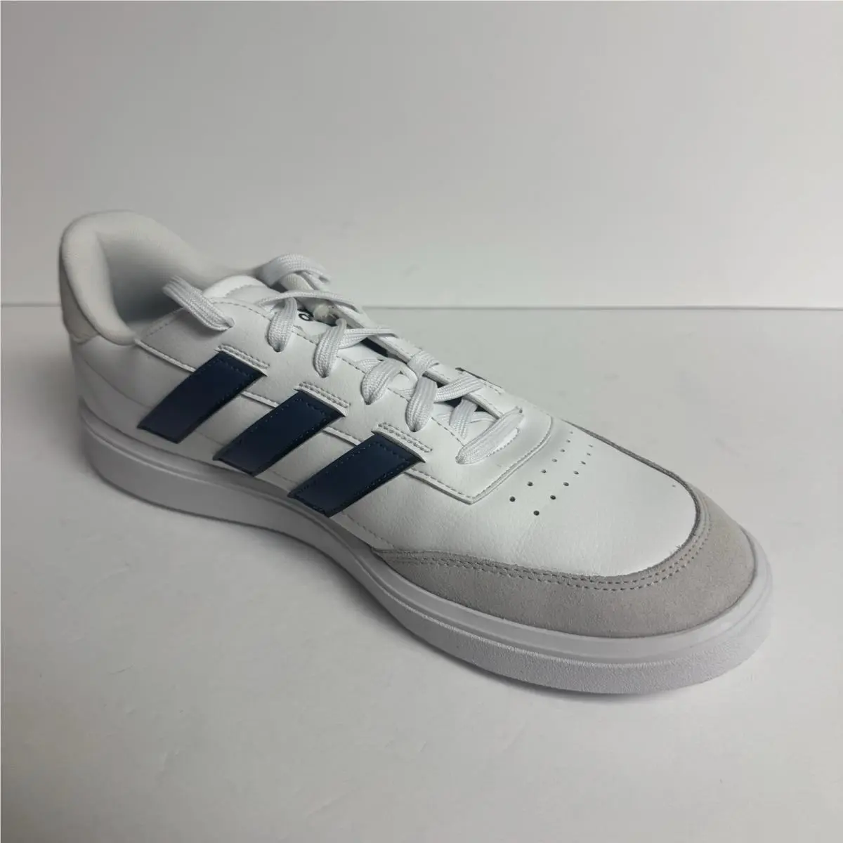 Adidas shoes - adidas Court - Court - White 0