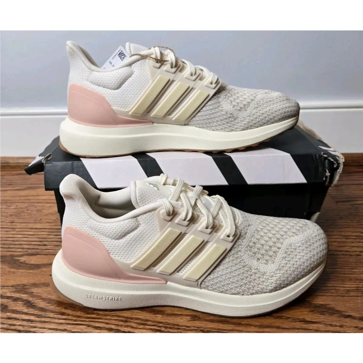 Adidas Shoes Women`s 7 Ultradream Dna Off White Pink