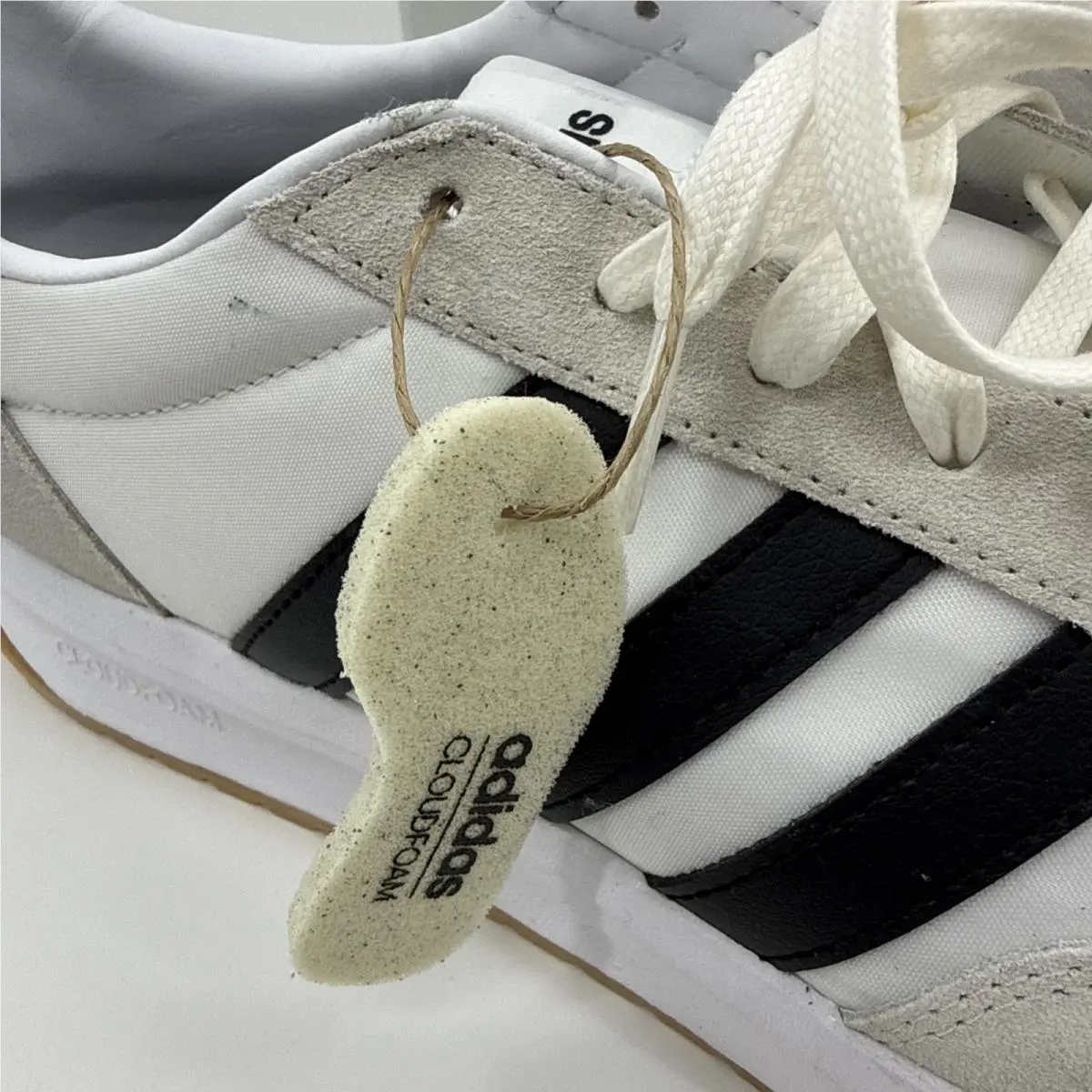 Adidas shoes - adidas Run 70s - Run - IH8584 - White 2