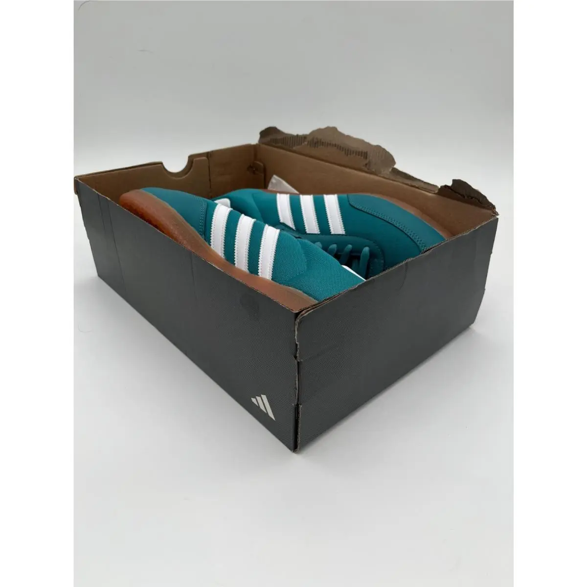 Adidas shoes - adidas Velosamba - Velosamba - IE7023 - Green 15