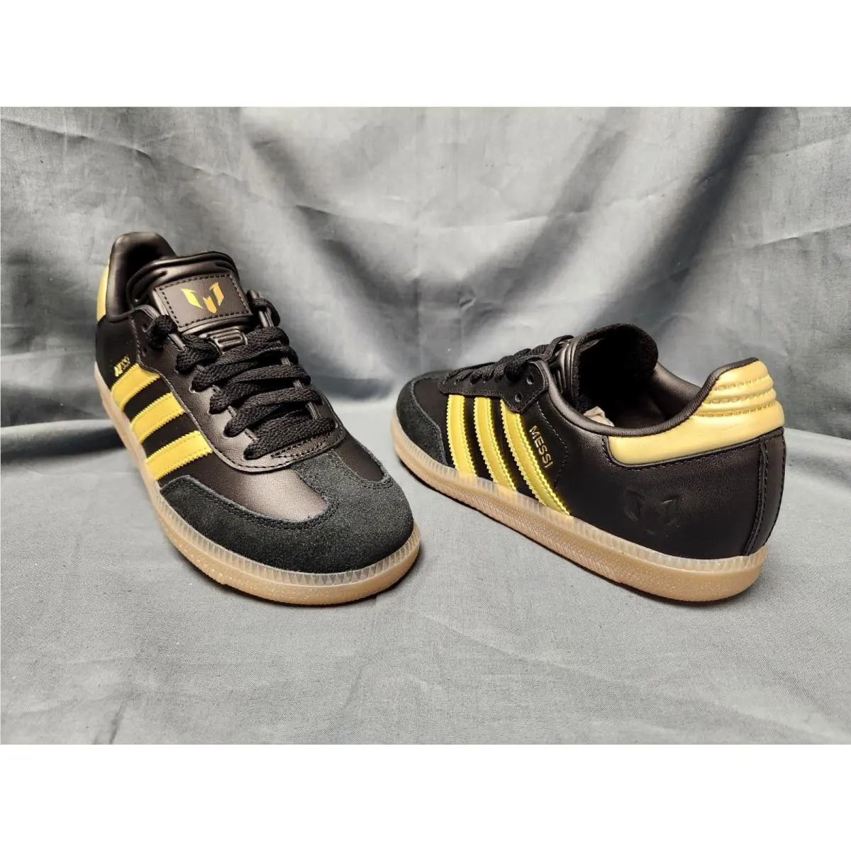 Adidas Boys Samba Messi J Sneakers Leather Black Gold Gum Size 6