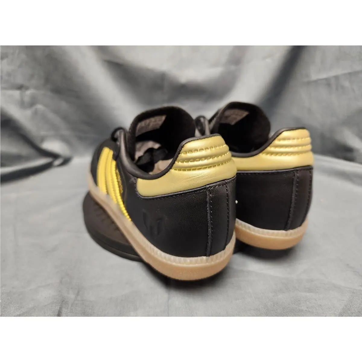 Adidas shoes - adidas Samba Classic - Samba Classic - JR6349 - Black (UPC: 197621244187) 4