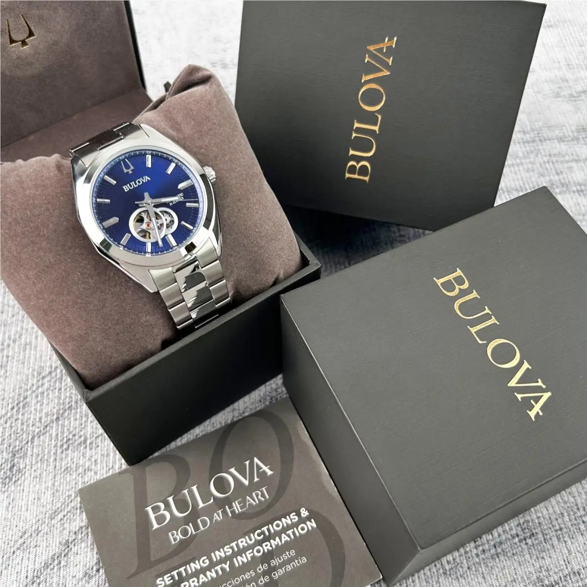 Bulova 96A275 Surveyor Blue Dial Men`s Automatic Chronograph 42mm