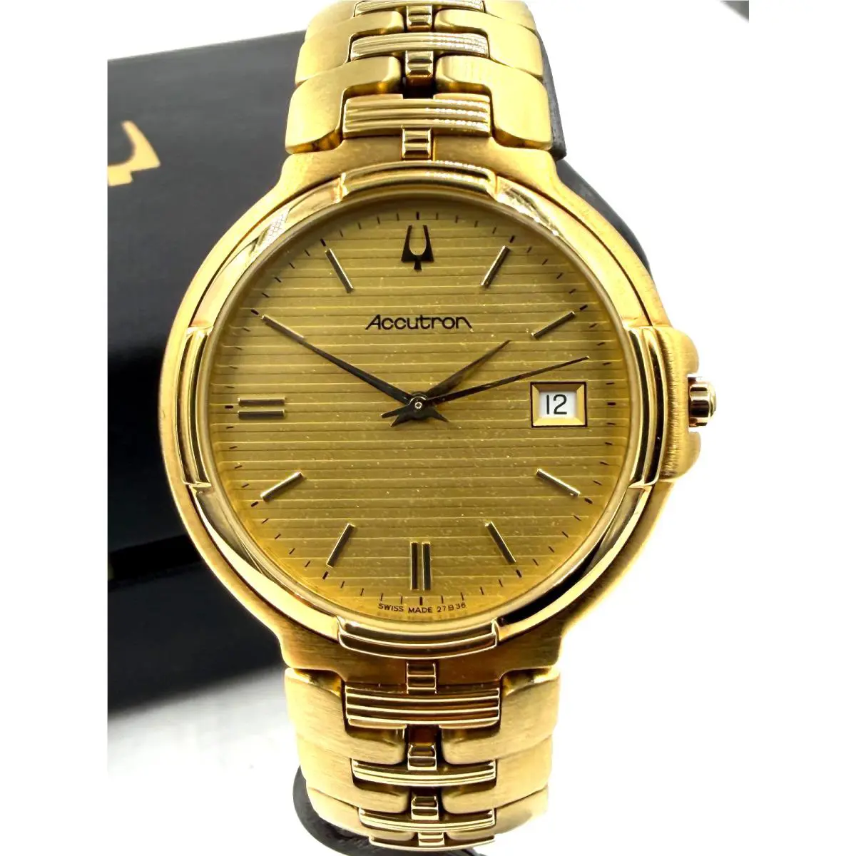 Bulova Watch Accutron Barcelona C952273/27B36 Ultra Slim 35mm Gold Tone Nos Box