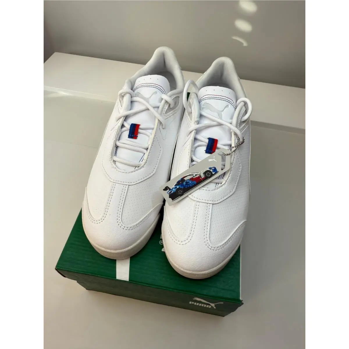 Puma shoes - White 3
