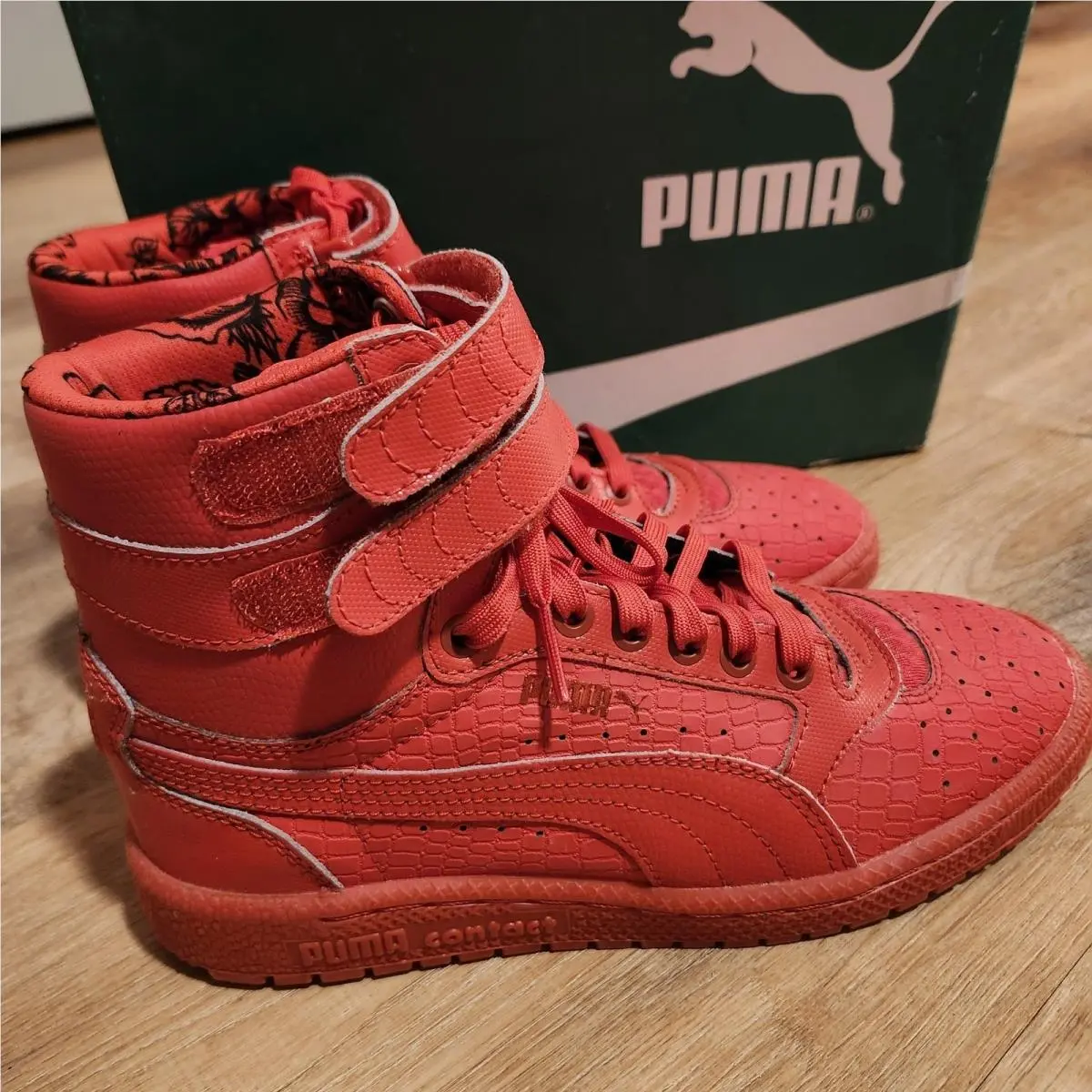 Puma Sky Hi II High Risk Roses Womens 6 Red Shoes Sneakers 361699 01 W/box
